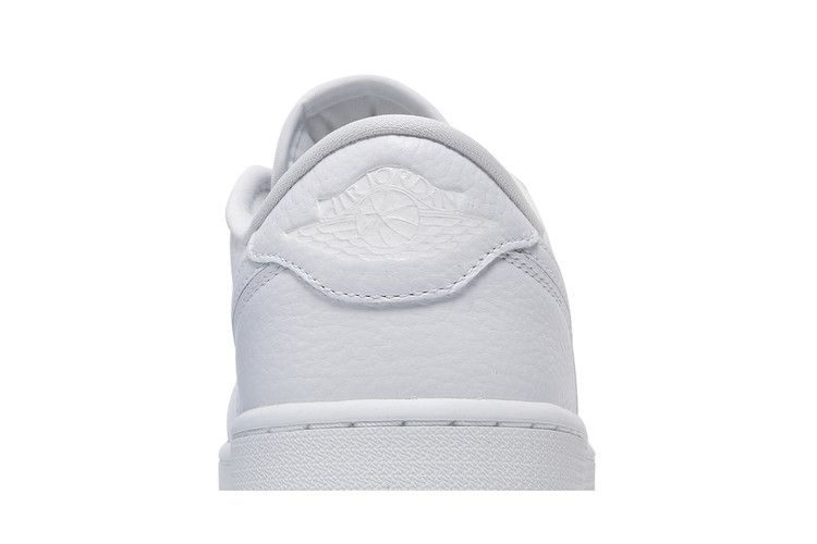 Jordan 1 Retro Low Golf Triple White