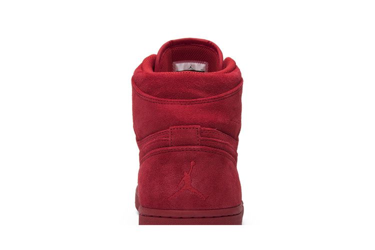 Jordan 1 Retro Red Suede