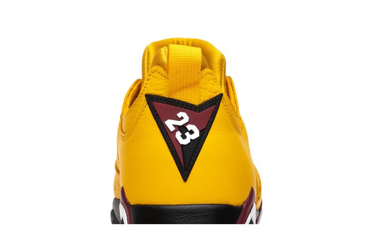 Jordan 7 Retro Low Taxi