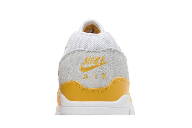 Nike Air Max 1 Essential University Gold