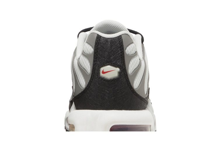 Nike Air Max Plus Photon Dust Varsity Red