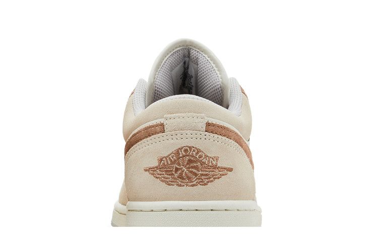 Jordan 1 Low SE Legend Light Brown
