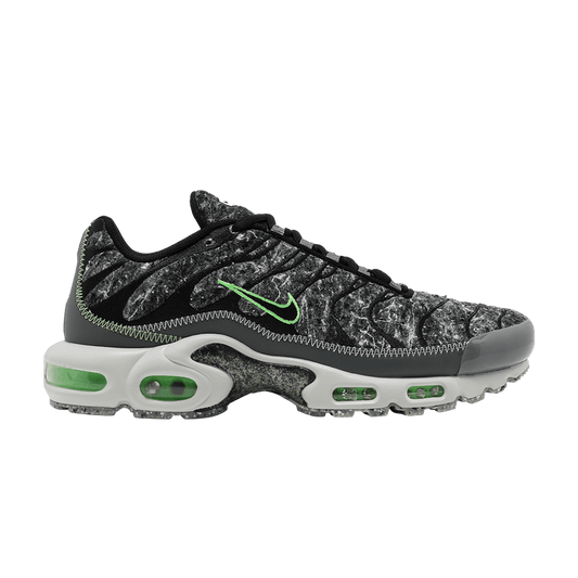 Nike Air Max Plus Essential Crater Green