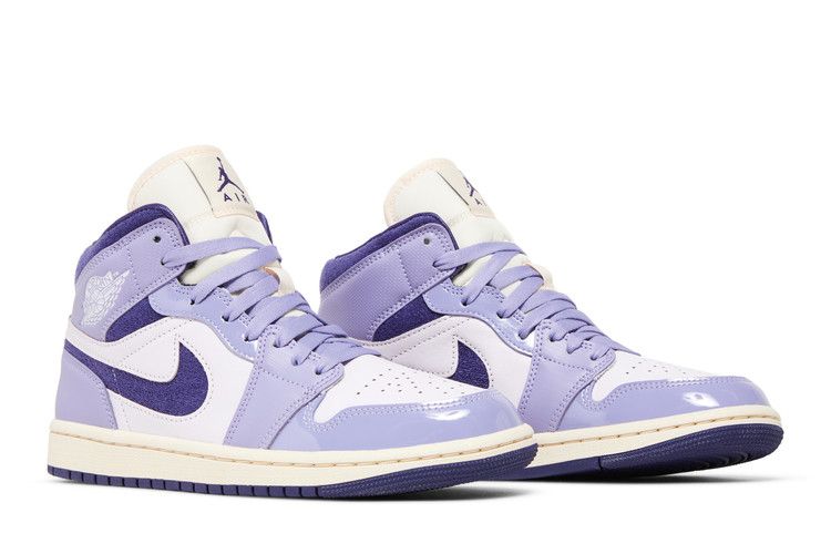 Jordan 1 Mid SE Chenille Sky J Light Purple (Women's)