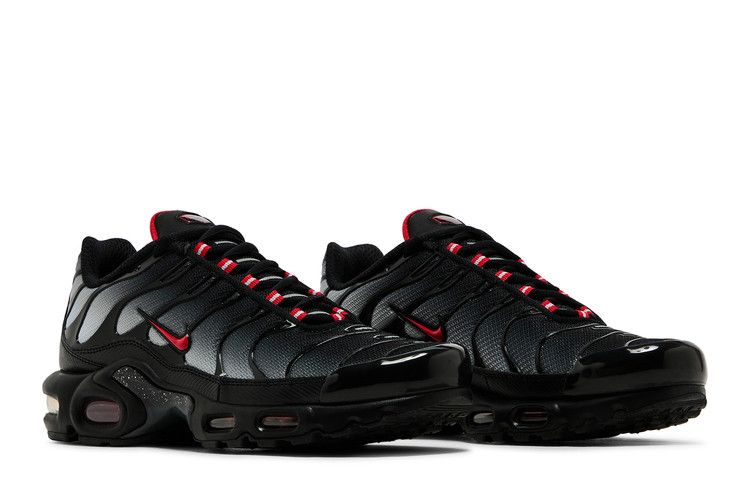 Nike Air Max Plus Black Gradient Red