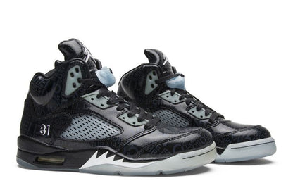 Jordan 5 Retro Doernbecher
