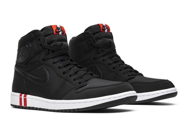 Jordan 1 Retro High Paris Saint Germain
