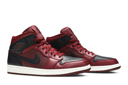 Jordan 1 Retro Mid Team Red Black