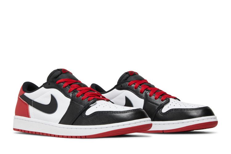 Jordan 1 Retro Low OG Black Toe (2023)