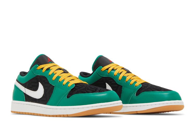 Jordan 1 Low SE Holiday Special (2022)