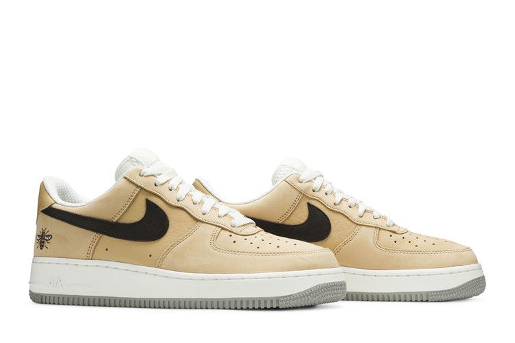 Nike Air Force 1 Low Manchester Bee
