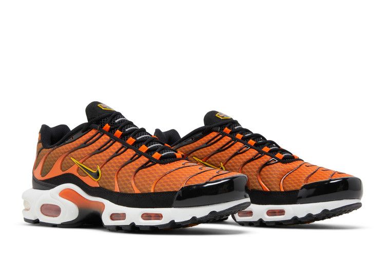 Nike Air Max Plus Safety Orange Black