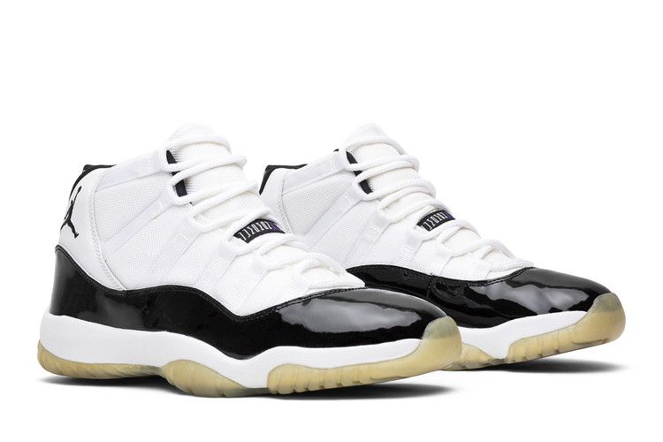 Jordan 11 Retro Concord (2000)