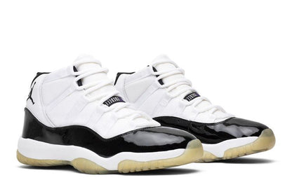 Jordan 11 Retro Concord (2000)