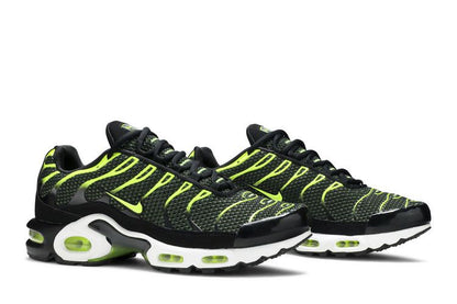 Nike Air Max Plus Black Dark Grey Volt