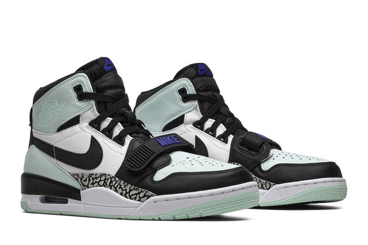 Jordan Legacy 312 Igloo