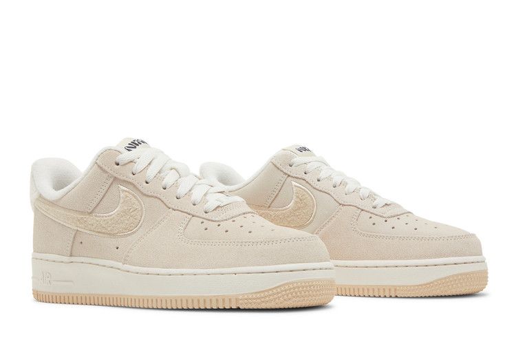 Nike Air Force 1 Low '07 SE Sanddrift Gum Fleece (Women's)