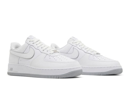 Nike Air Force 1 '07 Low White Wolf Grey Sole
