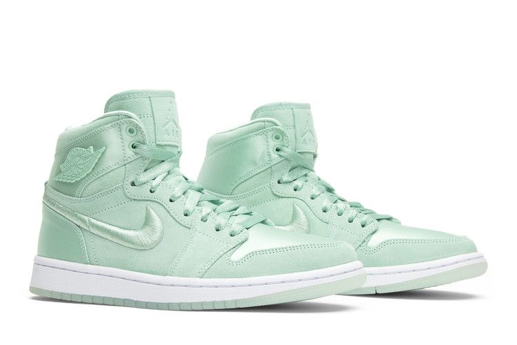 Jordan 1 Retro High Season of Her Mint Foam (Women's)