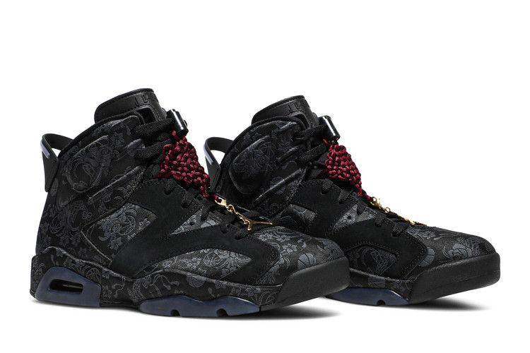 Jordan 6 Retro SD Triple Black (Women's)