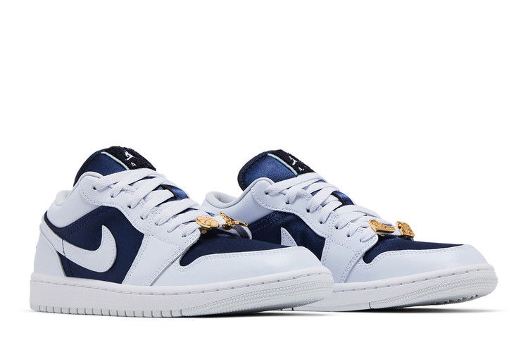 Jordan 1 Low SE Football Grey White Gym Red Midnight Navy (Women's)