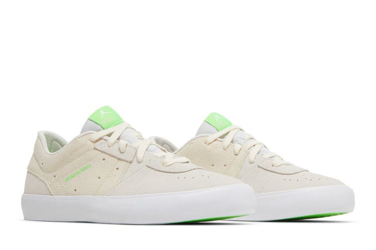 Jordan Series .05 Dear Studio (Women's)