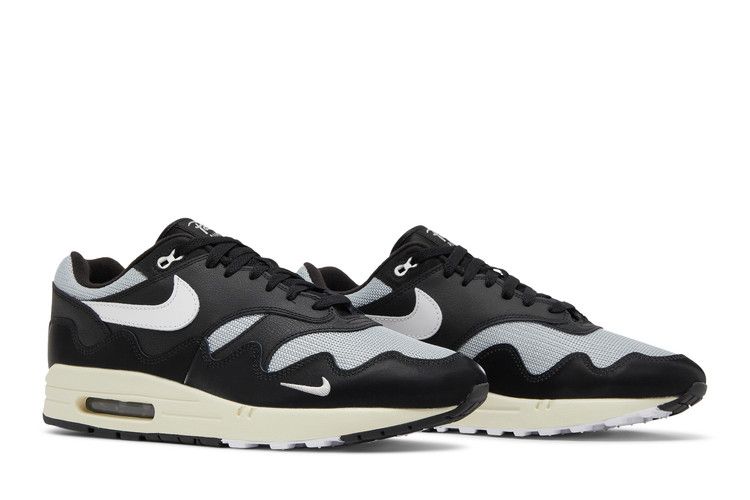 Nike Air Max 1 Patta Waves Black (with Bracelet)
