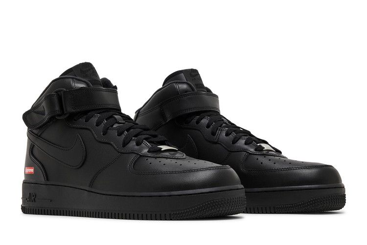 Nike Air Force 1 Mid Supreme Black
