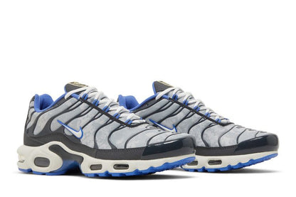 Nike Air Max Plus Social F.C.