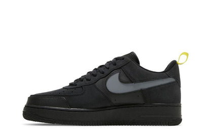 Nike Air Force 1 Low Cut Out Swoosh Black