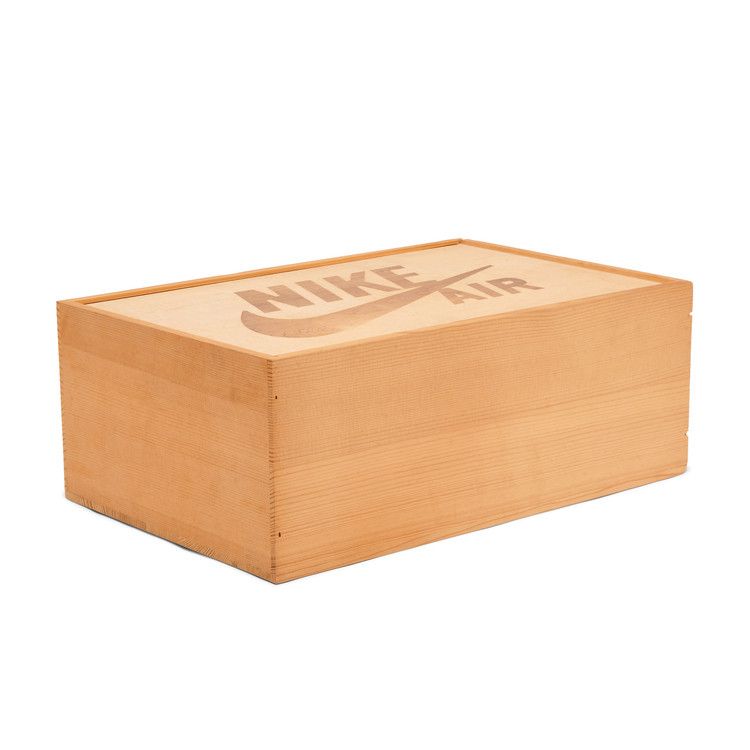 Nike Air Force 1 Low Ueno Sakura (2005)