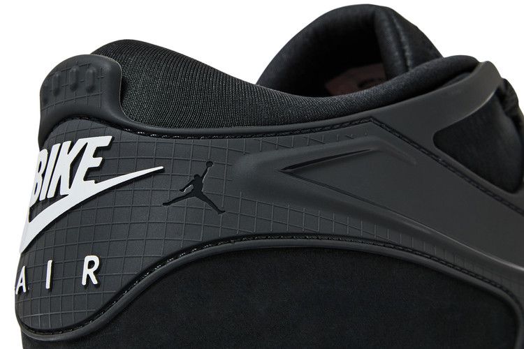 Jordan 4 RM SP Nigel Sylvester Driveway Grey