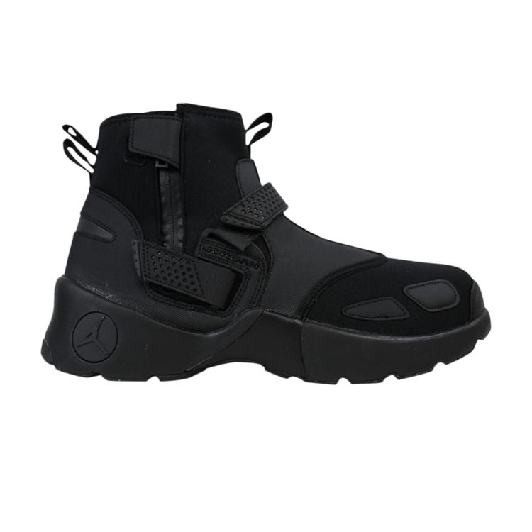 Jordan Trunner LX High Triple Black