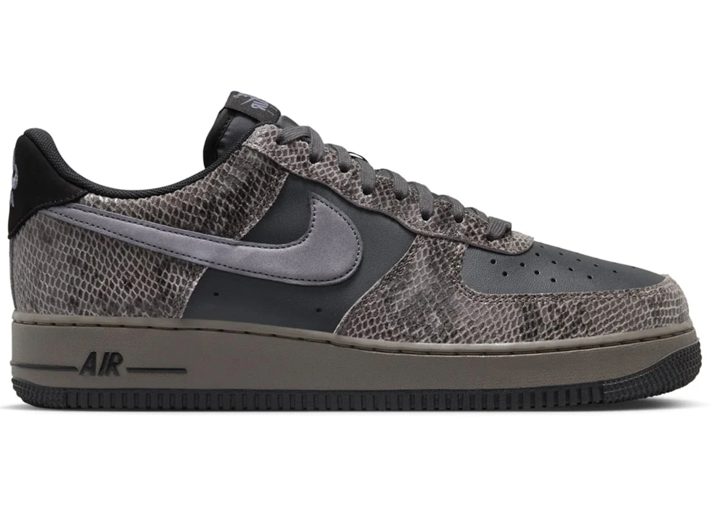 Nike Air Force 1 Low Off Noir Snakeskin