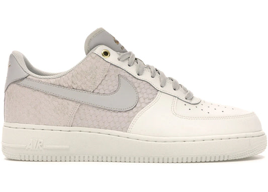 Nike Air Force 1 Low Sail Light Bone Metallic Gold